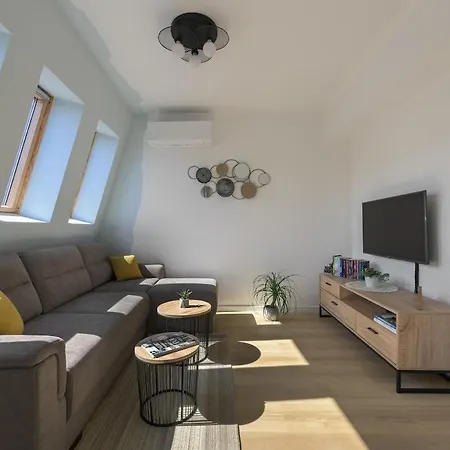 One Br Free Parking Center ヴァルナ