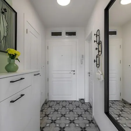 アパート One Br Free Parking Center *