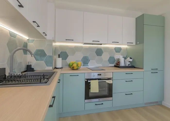 One Br Free Parking Center Varna